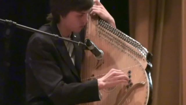 Carol of the Bells, Yaroslav Dzhus (Щедрик, Ярослав Джусь) Ukrainian Christmas Carol Shchedryk смотреть онлайн
