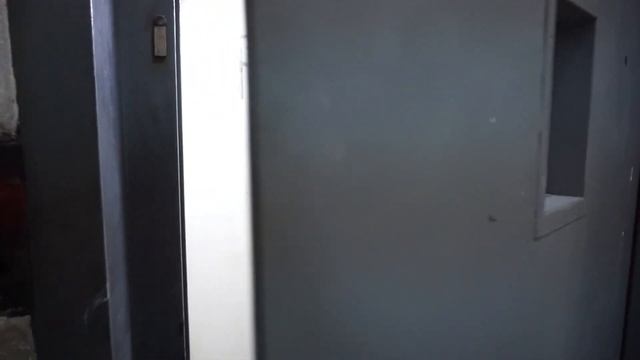 Amazing original gated 1957 OTIS traction elevator @ 84-86 Java Road, Hong Kong смотреть онлайн