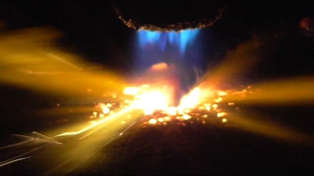Gas flame cutting of sheet steel 40 mm, CNC смотреть онлайн
