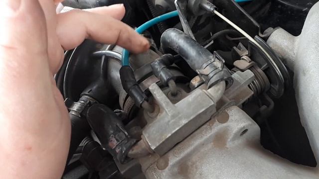 Део нексия дергается на малых оборотах. Одна из причин.