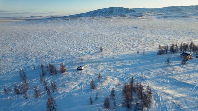 «Трекол» едет по просторам Полярного Урала смотреть онлайн