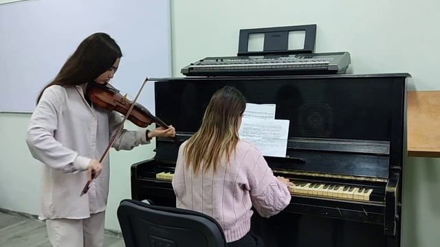 Arshin Mal Alan Overture - Violin By ZUZU KERİMLİ And Concertmaster ELNARA ALİYEVA