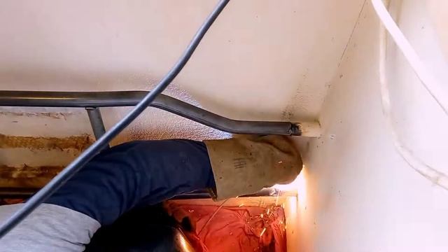 Замена батареи Рифар Монолит (350) ?варим? через зеркало ? смотреть онлайн