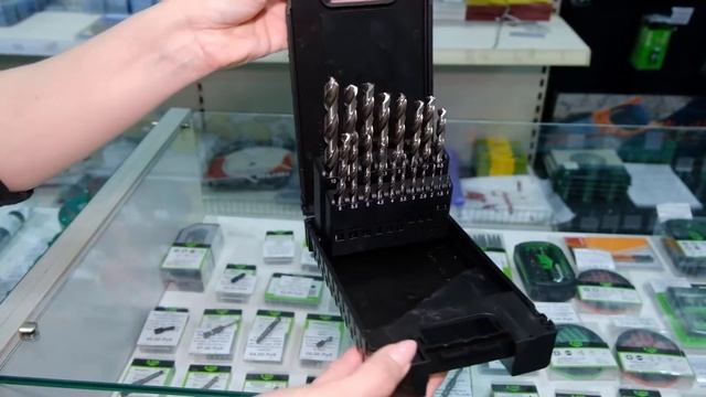 Набор сверл по металлу, шлифованные, HSS-G DIN 338, 19 шт. (1 - 10 х 0,5 мм.) "D.BOR" смотреть онлайн