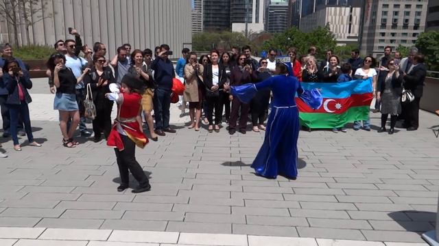Azerbaijan 99 il sonra- 28 May 2017 - Toronto III смотреть онлайн