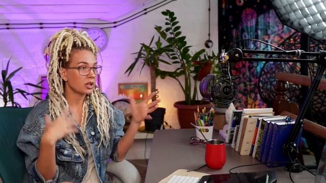 Почему уйти в монастырь легче, чем остаться в семье? смотреть онлайн