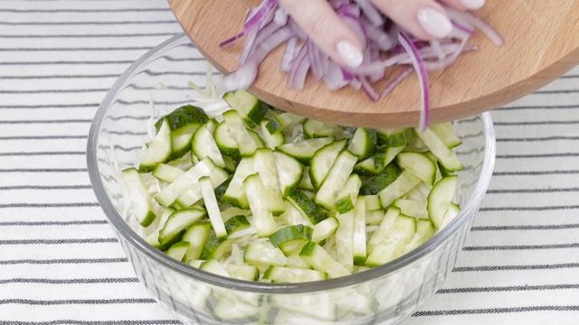 Невероятно вкусный и недорогой салат "НА СКОРУЮ РУКУ" смотреть онлайн