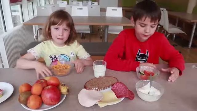 GoGo English Lesson 15 Sports and Action Verbs | NURSERY RHYMES смотреть онлайн