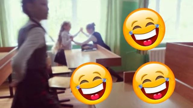 #Выпускной_из_4_класса. Фото от 29.05.2018 года смотреть онлайн