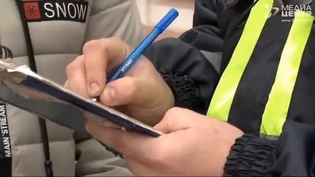 Полицейские в Череповце штрафуют пешеходов смотреть онлайн