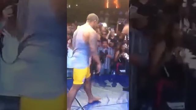 steven seagal shows off his aikido techniques смотреть онлайн