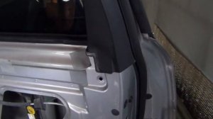 Замена стекла двери Ауди Q7. Как снять боковое стекло двери у Аudi своими руками.