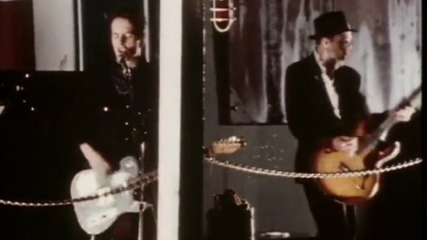 The Clash - London Calling (Official Video)