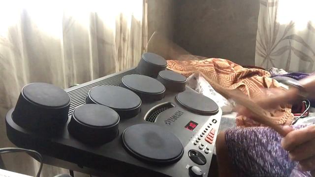 Yamaha DD75 смотреть онлайн