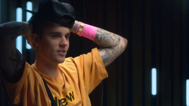 Justin & Hailey - Justin Bieber: Seasons