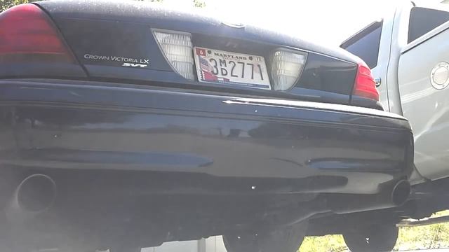 2002 Crown Victoria sport w/ full 2.5" exhaust, no cats,and 1 chamber flows смотреть онлайн