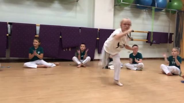 ИСТОРИЯ С РАЗМАХОМ...\\ВЛОГ О СПОРТЕ И КИНО смотреть онлайн