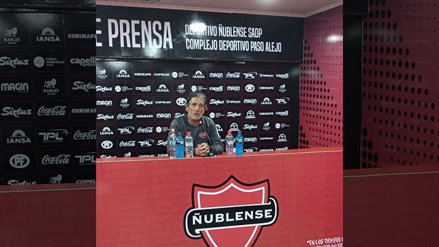 Conferencia de prensa/Mario Salas смотреть онлайн