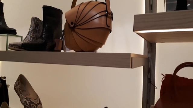 Эконика (Ekonika).купила ботинки.