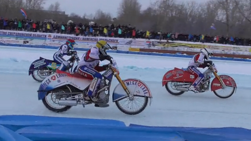 Чемпионат России по ледовому спидвею.Суперлига.2 этап.Команды.13.12.2015.Заезд №4(Перезаезд) смотреть онлайн