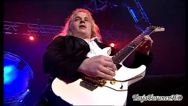 Nightwish - Over The Hills and Far Away (DVD End Of An Era) HD смотреть онлайн