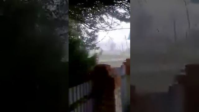 Ураган и град в Ташле 08.08.2018 смотреть онлайн