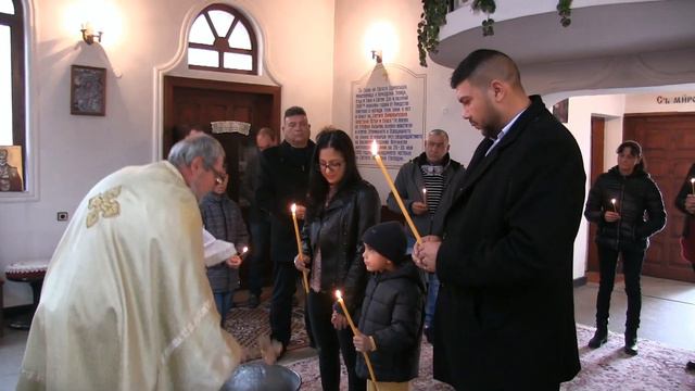 СВЕТО КРЪЩЕНИЕ НА РОБЕРТО смотреть онлайн