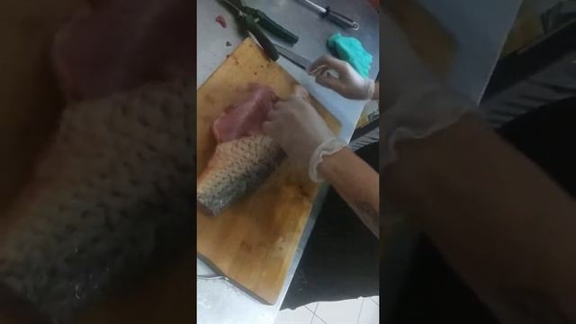 Разделка сазана смотреть онлайн