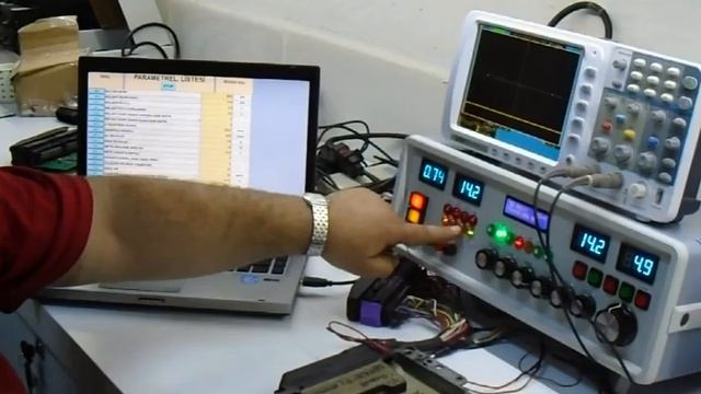 Renault 19-Megane-Scenic Fenix5 Beyin Tamir ve Test смотреть онлайн