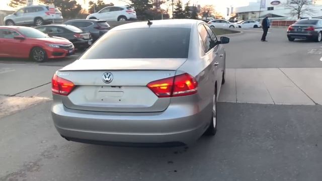 Volkswagen Passat Comfortline 2.5 6sp at w/ Tip 2014 Sunroof | Bluetooth | Heated Front Seats смотреть онлайн