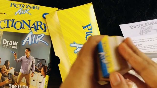 Pictionary Air | Party Card Game Unboxing