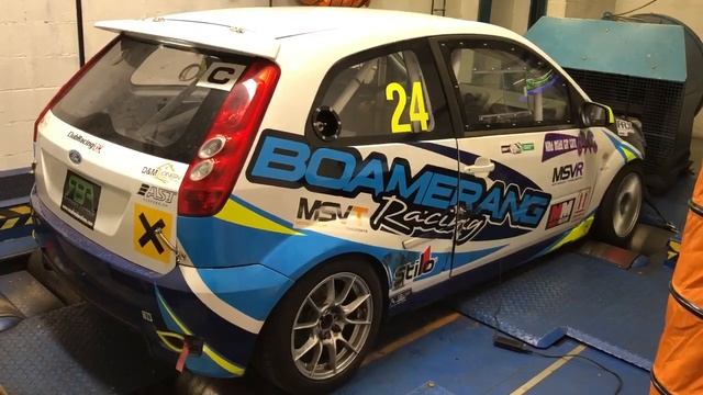 Fiesta ST - Sequential Gearbox Flatshift Testing смотреть онлайн