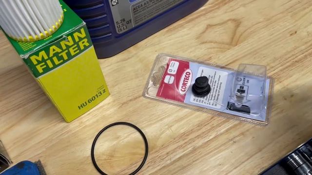 2017 Audi A6 2.0T (C7.5) Quick Oil change!! смотреть онлайн