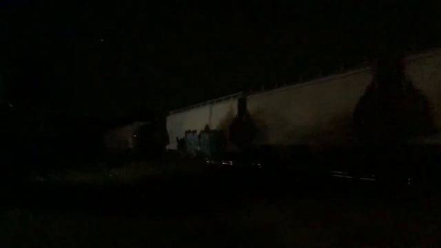 UP 4201 NB SD70M Leads Manifest Magnolia,Tx смотреть онлайн