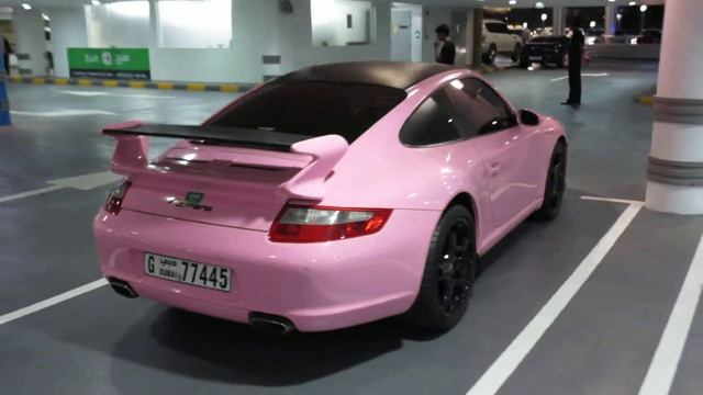 Pink Porsche 911 Carrera