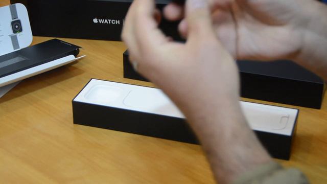 Apple Watch Series 4 Nike Edition Unboxing | فتح علبة ساعة ابل - اصدار نايكي смотреть онлайн