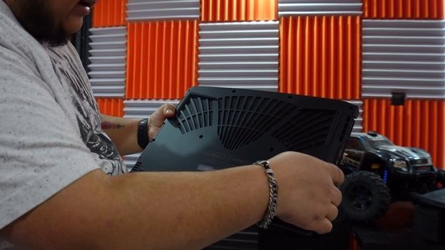 Un laptop ULTRA performant, foarte compact! (i7 11800H, RTX 3080, 32GB RAM) | Gigabyte Aorus 15P смотреть онлайн