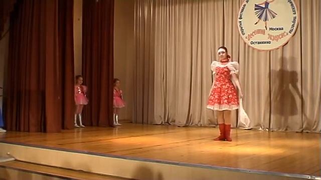 Хореографический ансамбль "СИРИН" - "Травушка - муравушка". смотреть онлайн