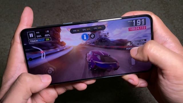 OnePlus 10T Gaming with Asphalt 9 смотреть онлайн