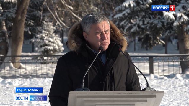 Автопарк медучреждений республики пополнили 12 новых автомобилей (13.12.2022г.) смотреть онлайн