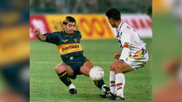 Boca Juniors with Olan - Classic Football Shirts смотреть онлайн