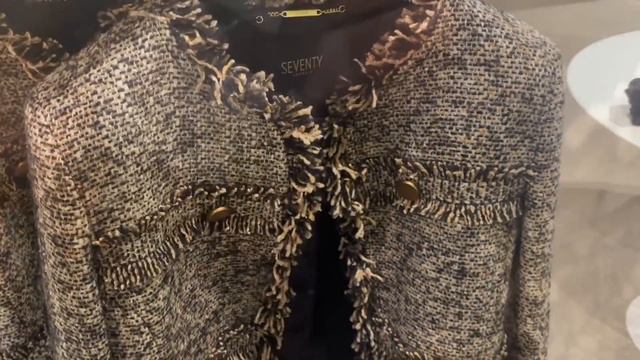 Vlog Италия / Рим /Что предлагают носить бренды этой зимой / Выбор итальянки / Coin Exelsior смотреть онлайн