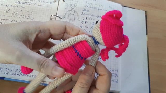 Мамочка Длинные Ноги - 1 часть. Руки, ноги (продолжение следует). смотреть онлайн