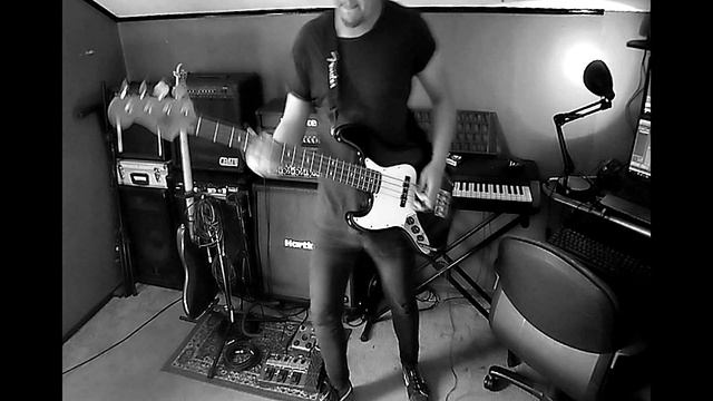 King Dude - Holy Christos (Bass Cover) смотреть онлайн