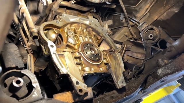 ENGINE REAR MAIN SEAL LEAKING смотреть онлайн