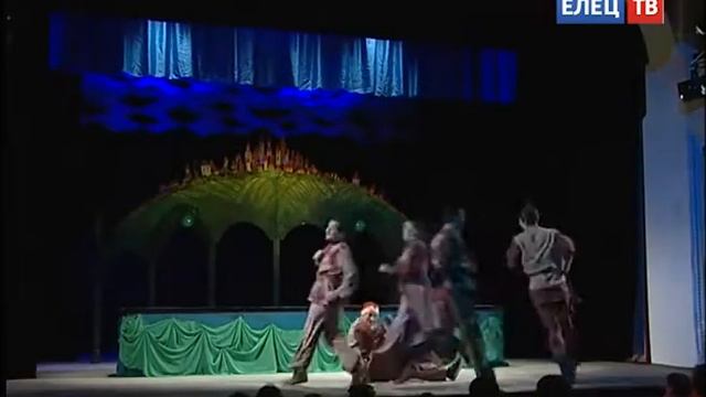 Культпоход в театр! Для ельчан, отдыхающих в школьных лагерях, в театре «Бенефис» смотреть онлайн