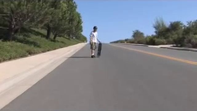 High Speed Downhill Skateboard Sliding смотреть онлайн