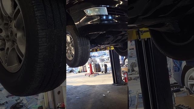 2006 Lexus GX470 Undercarriage Z10672 смотреть онлайн