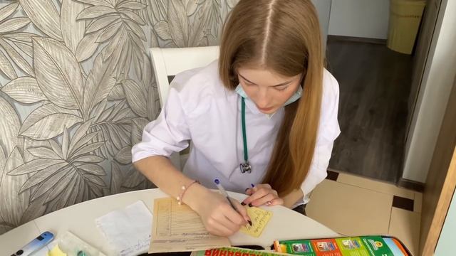 У злого доктора с реборном | Джозеф заболел смотреть онлайн