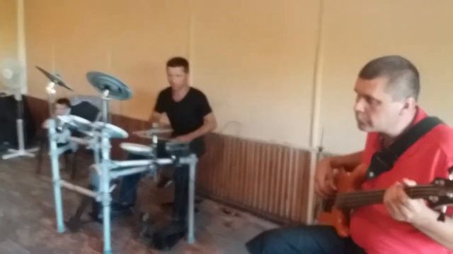 FUNDIRE,начинающая группа. Репетиция. смотреть онлайн